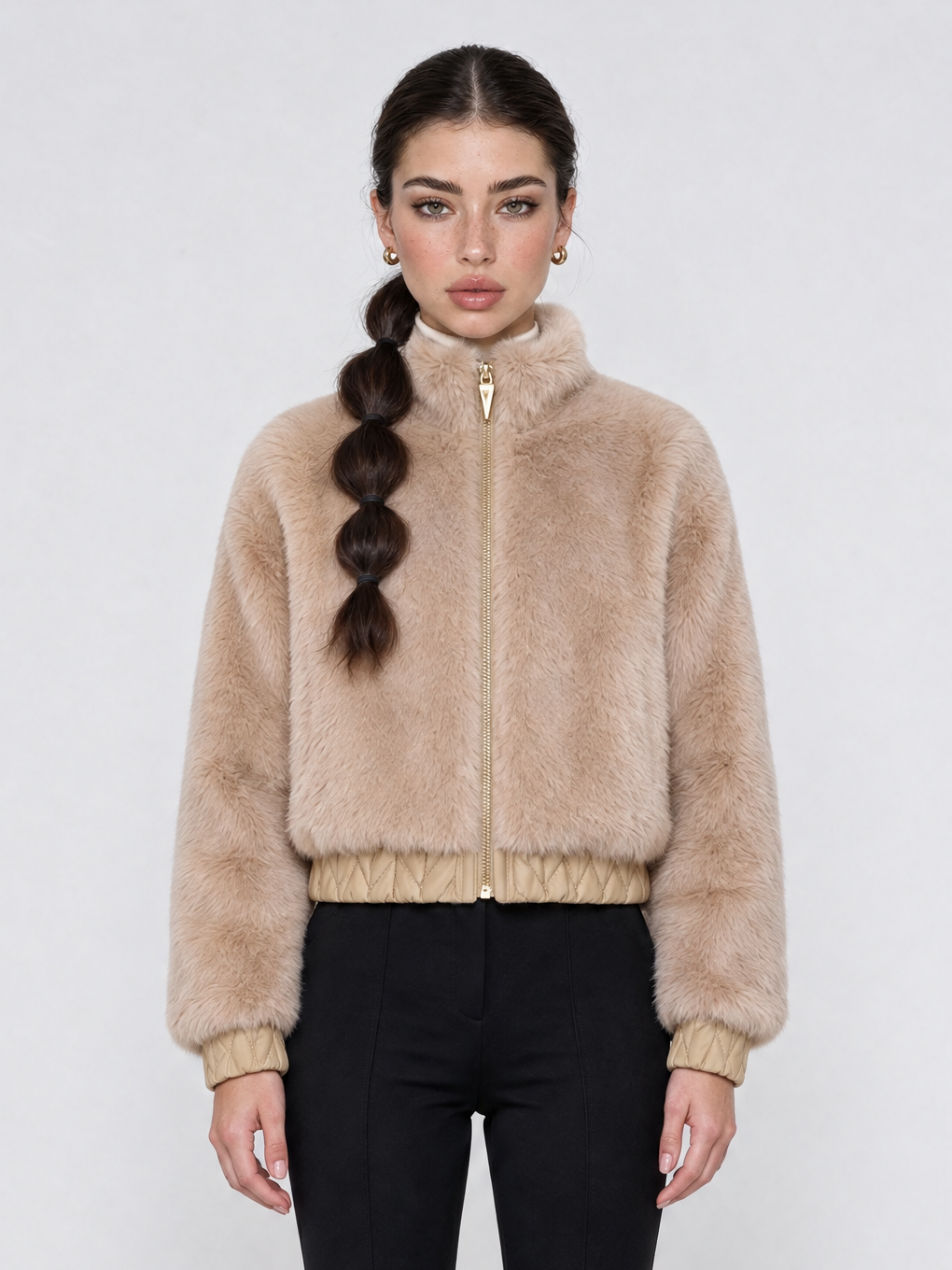 LAYRÉS Courchevel Fur Bomber, luxury après-ski jacket with Sherpa fleece lining