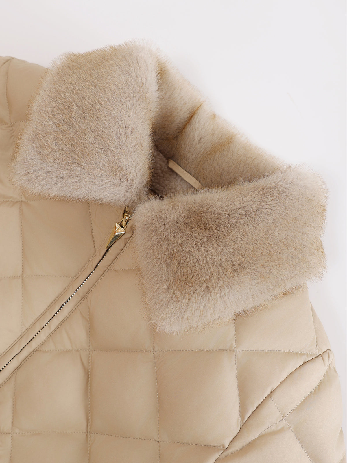 LAYRÉS Val d'Isère down puffer jacket with Sherpa fleece lining