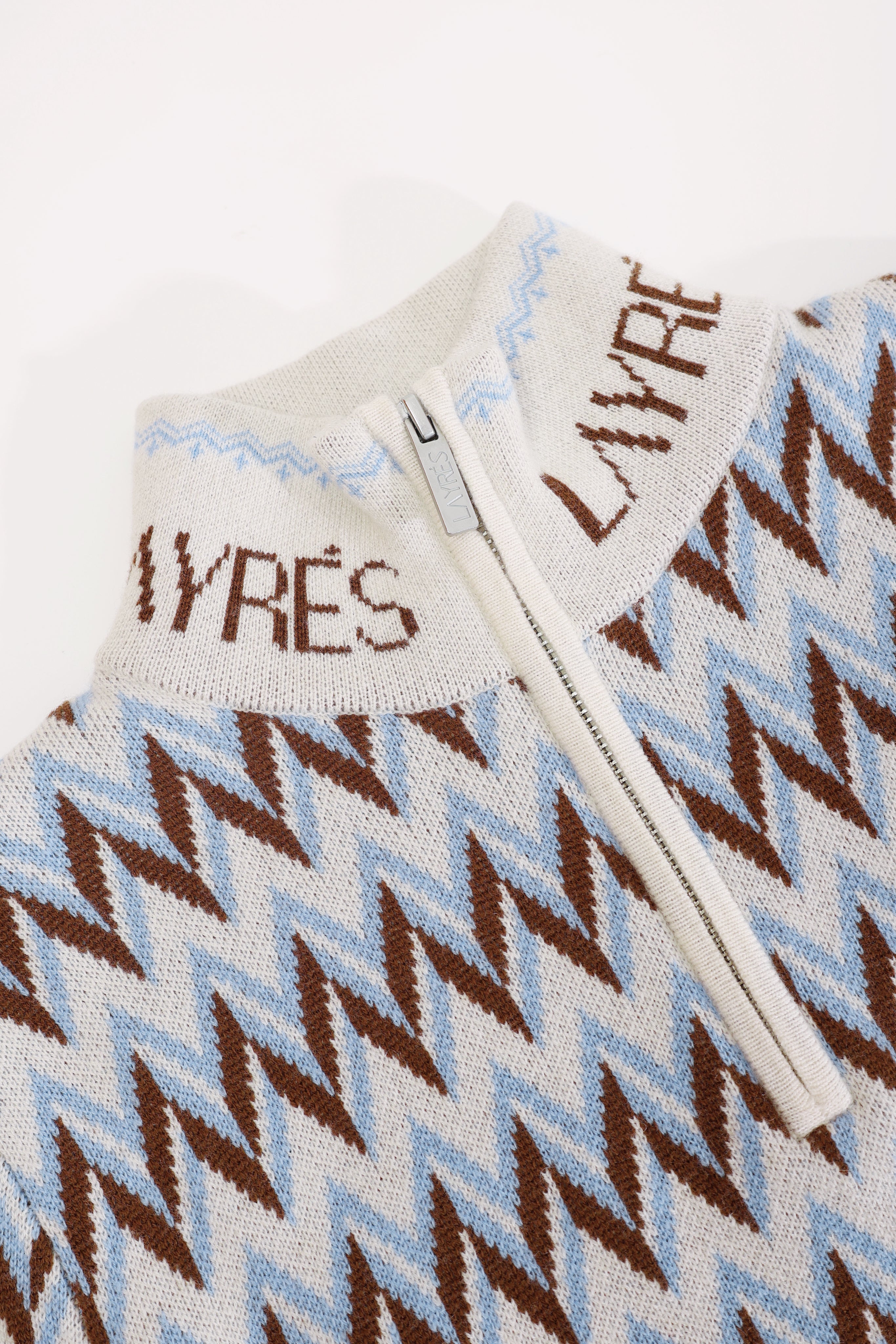Megève Merino Cashmere Half-Zip in signature chevron knit | LAYRÉS